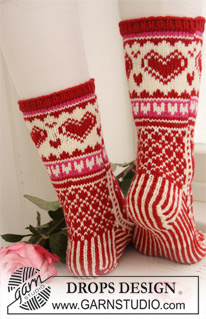 Free patterns - Vánoční ponožky a papučky / DROPS Extra 0-611