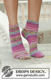 Free patterns - Calcetines Tobilleros para Mujer / DROPS 111-11