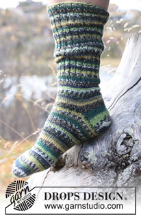 Free patterns - Calcetines / DROPS 135-12