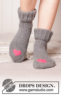 Free patterns - Dámské ponožky a papučky / DROPS Extra 0-1223