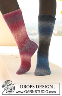 Free patterns - Dámské ponožky a papučky / DROPS Extra 0-706