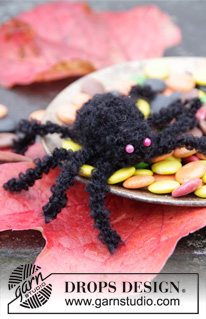 Free patterns - Halloween Decorations / DROPS Extra 0-967