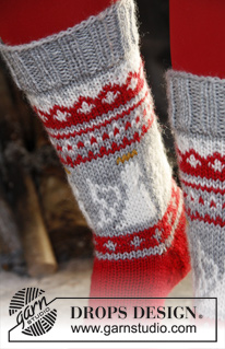 Free patterns - Christmas Socks & Slippers / DROPS Extra 0-989