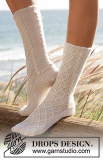Free patterns - Női zoknik és lábbelik / DROPS 100-19