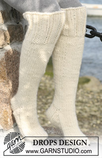 Free patterns - Socken & Hausschuhe für Damen / DROPS 103-11