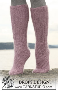 Free patterns - Women's Socks & Slippers / DROPS 109-30