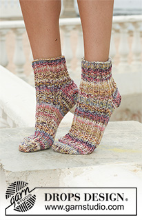 Free patterns - Calcetines Tobilleros para Mujer / DROPS 111-30