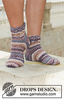 Free patterns - Női zoknik és lábbelik / DROPS 112-42