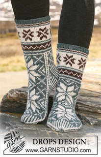 Free patterns - Dámské ponožky a papučky / DROPS 116-54