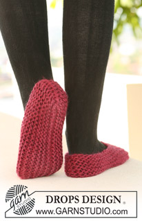 Free patterns - Dámské ponožky a papučky / DROPS 122-38