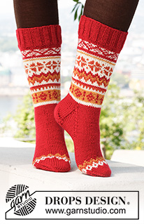 Free patterns - Karácsonyi zoknik és lábbelik / DROPS 140-9