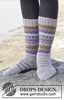 Free patterns - Women's Socks & Slippers / DROPS 165-6