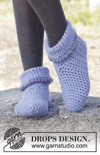 Free patterns - Dámské ponožky a papučky / DROPS 166-27