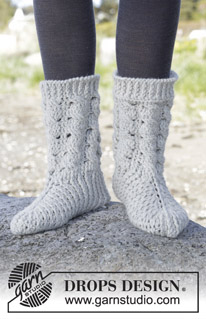 Free patterns - Dámské ponožky a papučky / DROPS 166-33