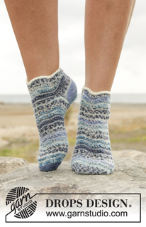 Free patterns - Socken & Hausschuhe für Damen / DROPS 168-24