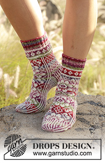 Free patterns - Dámské ponožky a papučky / DROPS 178-13