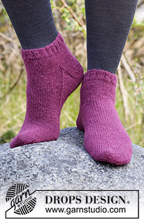 Free patterns - Dámské ponožky a papučky / DROPS 182-15