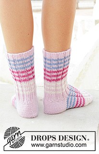 Free patterns - Dámské ponožky a papučky / DROPS 189-36
