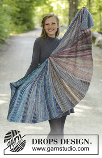 Night Butterfly / DROPS 194-25 - Knitted shawl in DROPS Fabel. Piece is knitted back and forth in stripes and with short rows.