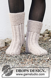 Free patterns - Női zoknik és lábbelik / DROPS 214-61