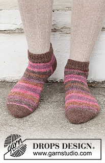 Free patterns - Dámské ponožky a papučky / DROPS 227-63