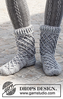 Free patterns - Női zoknik és lábbelik / DROPS 227-64