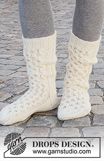 Free patterns - Dámské ponožky a papučky / DROPS 227-67