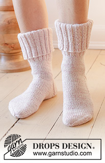 Free patterns - Női zoknik és lábbelik / DROPS 238-35