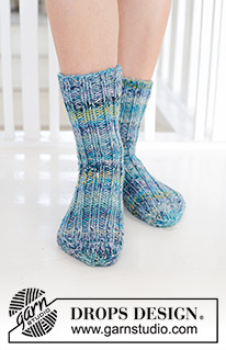 Free patterns - Dámské ponožky a papučky / DROPS 247-14