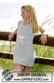 Mint Crush / DROPS Children 15-8 - Lapsen virkattu mekko DROPS Ice- tai DROPS Paris-langasta. Koot 5-14 vuotta.