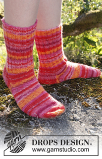 Free patterns - Ponožky a botičky pro miminka / DROPS Children 22-13